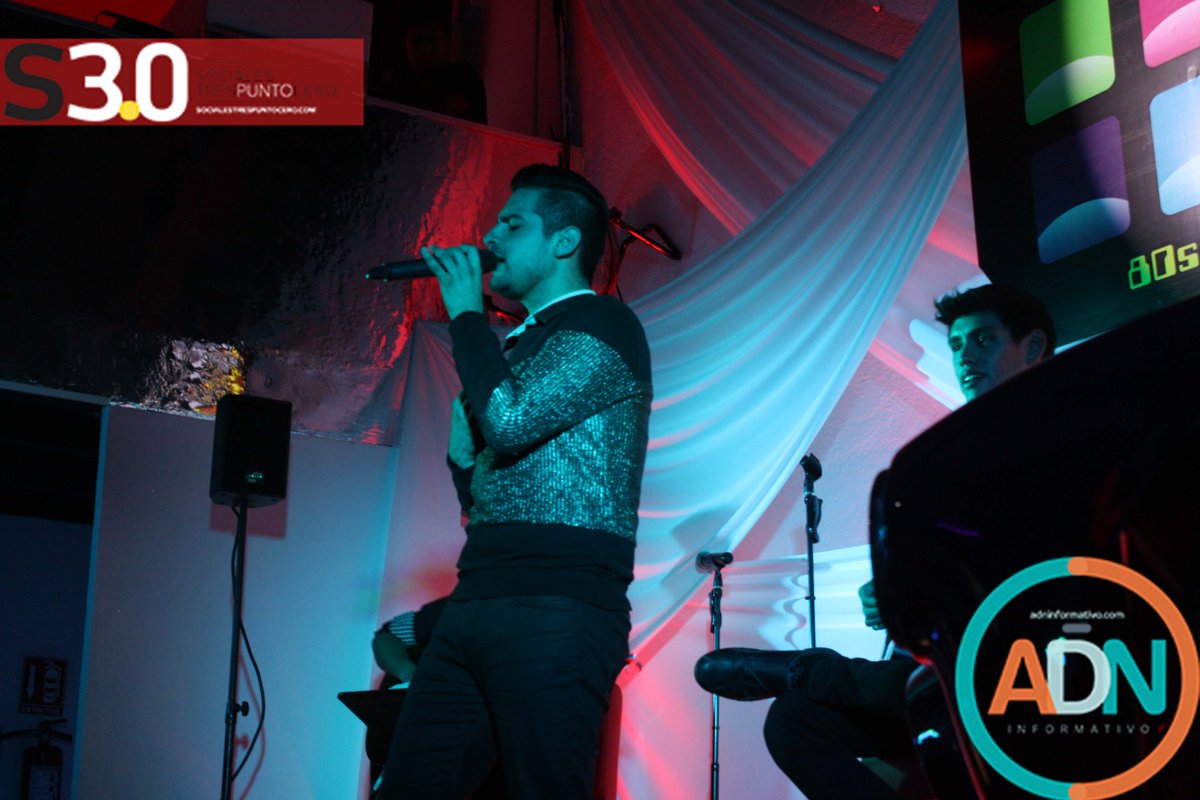 ADNQro's tweet photo. #Sociales 3.0 Recibe @Fabulosofredqro a @EdwinLunaMusic

http://t.co/vnGjoULIWP http://t.co/Cupz8wxGxd