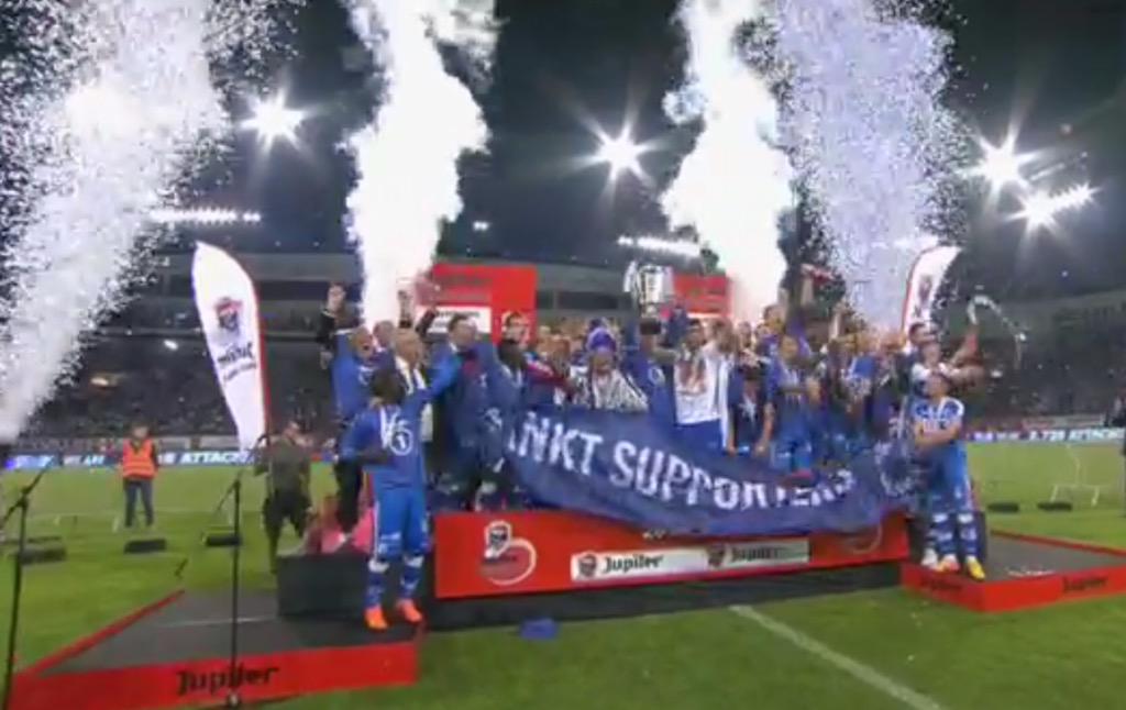 anderlechtbr's tweet photo. E o Genk foi campeão e com méritos. Melhor time dos play-offs. Agora é pensar na próxima temporada. http://t.co/jwcg35soxy