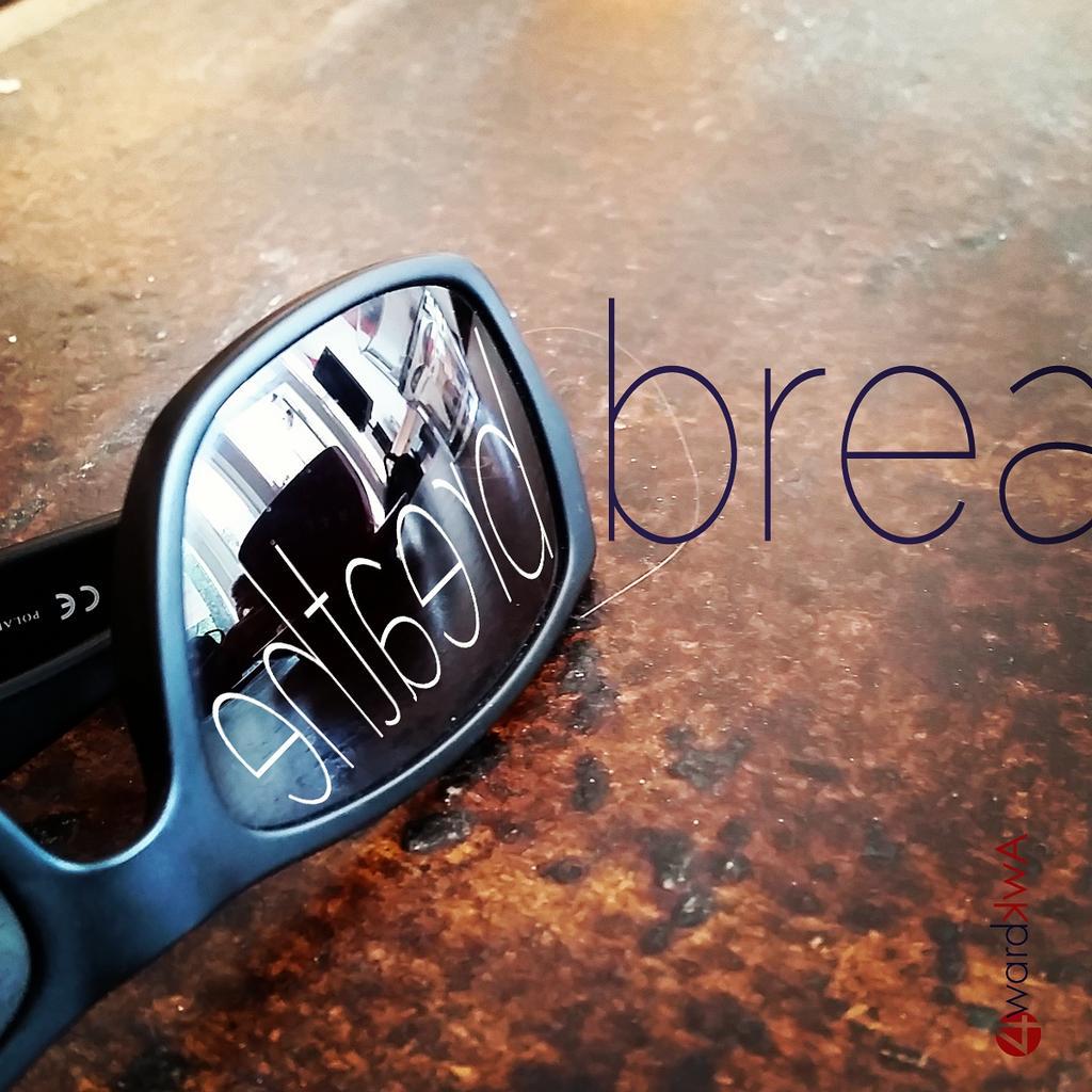 4wardAwkward's tweet image. Don't forget to #breathe ... #relax #enjoy #cafe #latte #toronto #graphicdesign