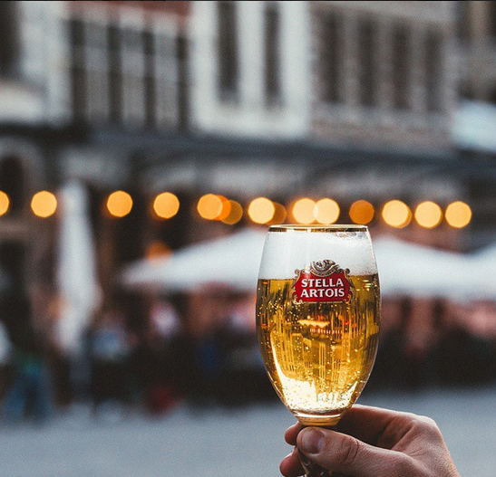 GrupoMassAr's tweet photo. Arrancando un Jueves Perfecto con @StellaArtois, ¡nos vemos en @PonyLineBar! #JuevesPerfecto http://t.co/kxVoJ3lSHD