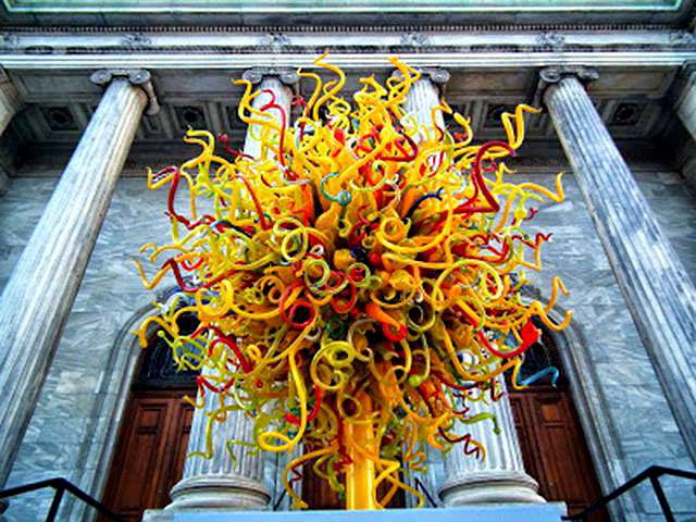 mtlblog's tweet photo. FREE Entrance To Over 30 Montreal Museums This Weekend http://t.co/LVsAc4ttpU #montreal #quebec http://t.co/J0d101wTsA