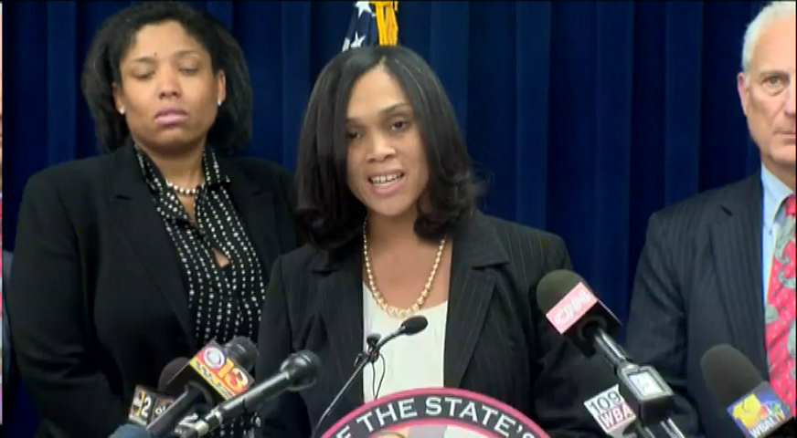 NBCNightlyNews's tweet photo. JUST IN: Baltimore State’s Attorney announces grand jury has indicted all 6 police officers in death of #FreddieGray http://t.co/PEHRZDzVfh