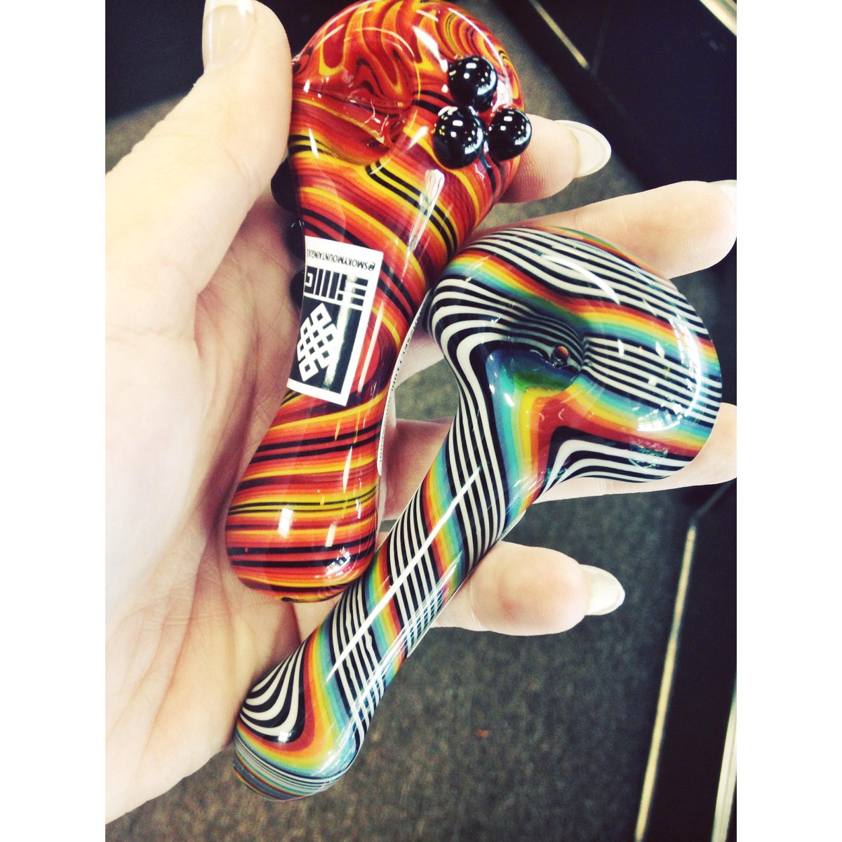 Highlifesmoke's tweet image. #SmokyMountainGlassCompany!10% off purchase with student ID or military ID!  #prettyglass #highlife #fortmill #sc