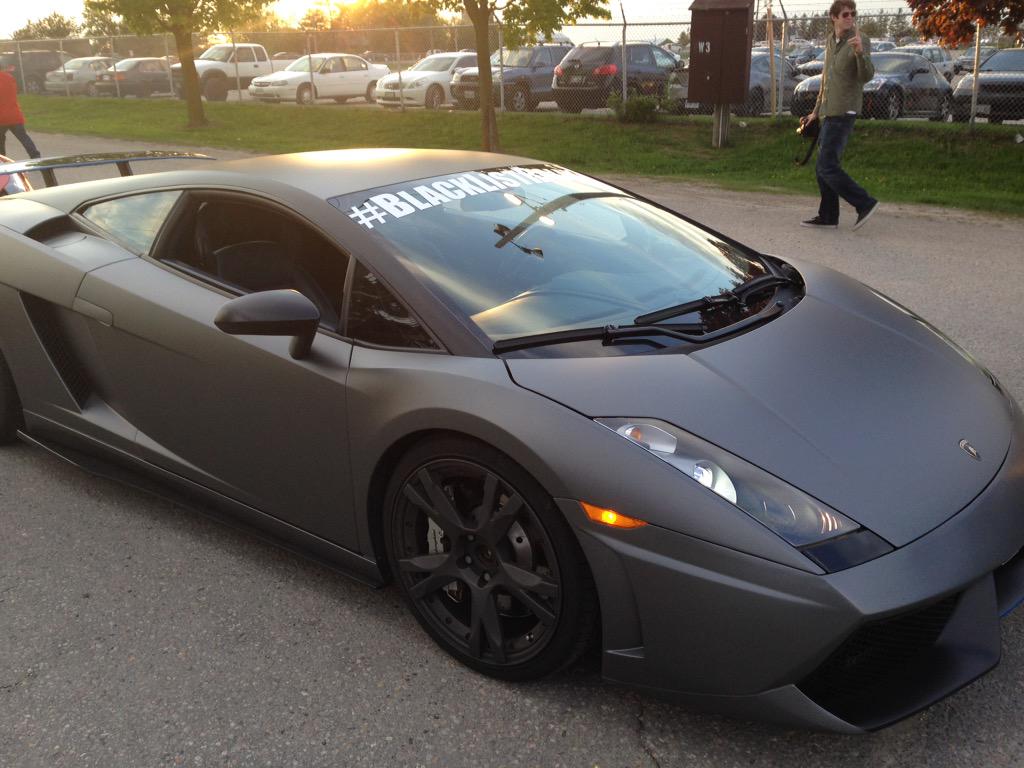 aMuZeDv's tweet image. Car show from earlier 👌🏼#Ertefa