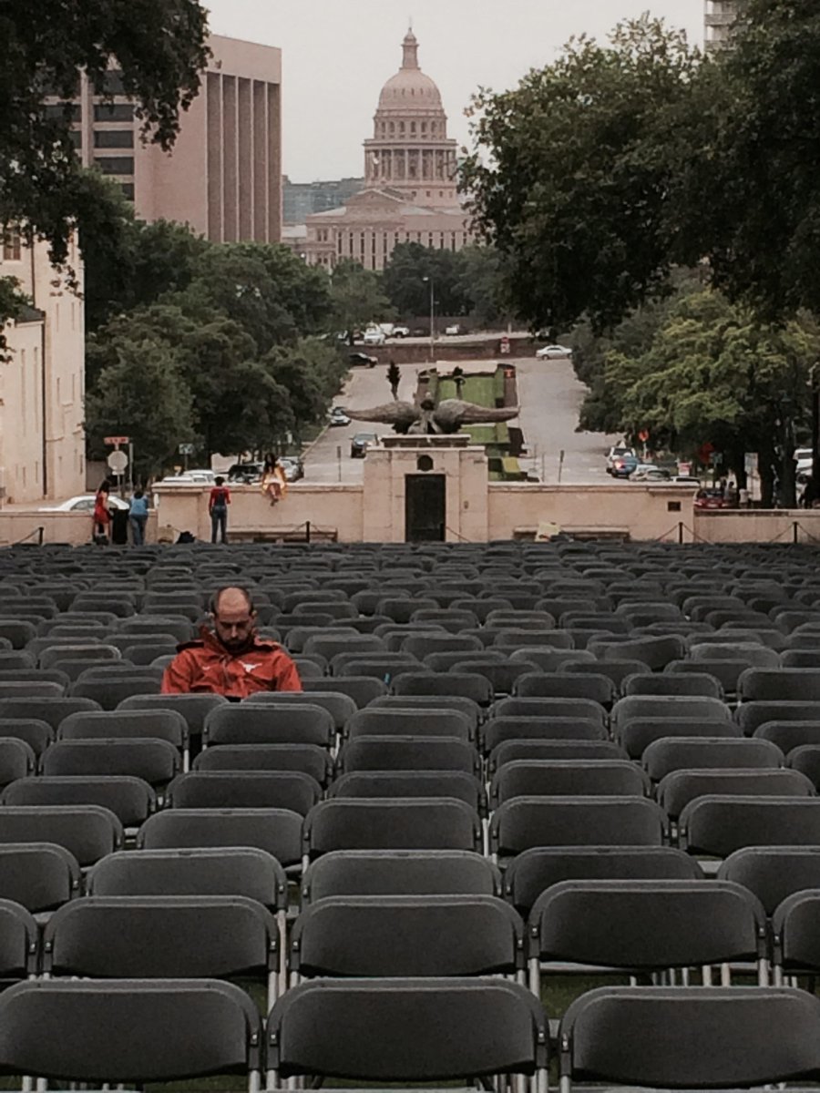 kdanielrobbins's tweet image. The stage literally is set for @UTAustin spring commencement. These are for the seniors. #UTGrad #reportingUT