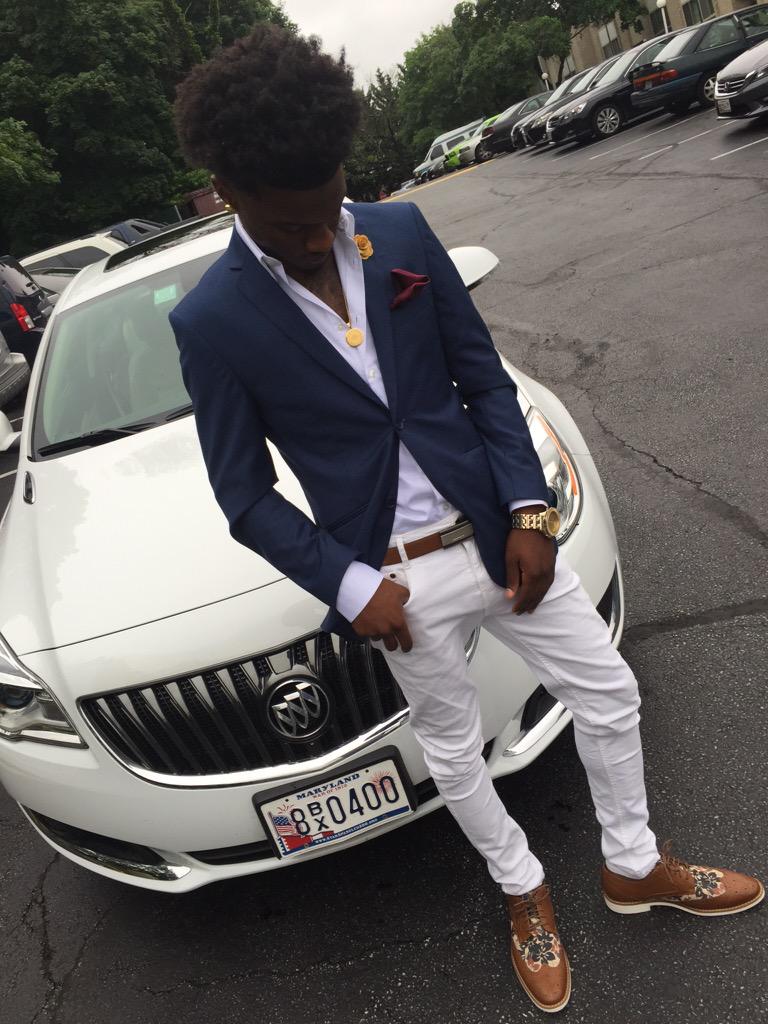 aisanadsenoj's tweet photo. β@_holycash: #prom2k15 #FriendlyProm2k15 http://t.co/9AwEItEGa4β drippin π«