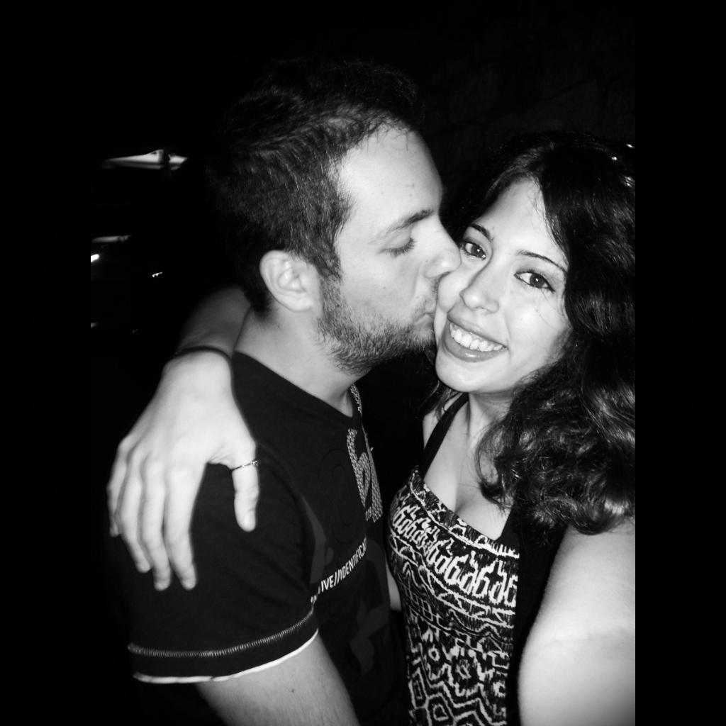 johna951's tweet image. Love me like you do💗💘