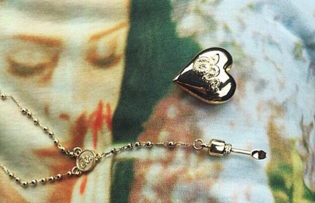 Amazon.com: Barkley Design Saint Lana Del Rey LDR Style Stash Necklace/Rosary  Chain/Hollow Pendent/Heart Shaped With Snakes and Spoon : Clothing, Shoes &  Jewelry