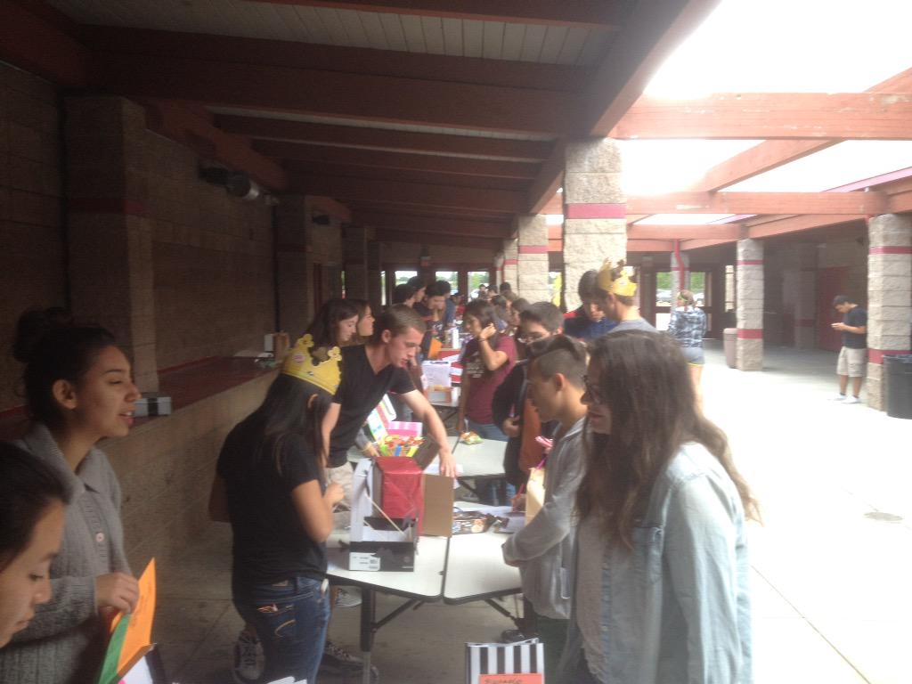 10th annual El Mercado at GVHS