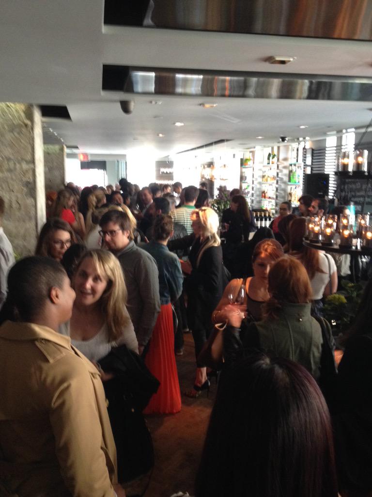 Bon 10e à #divine10!!! @fionasctt7 #BranzinoMtl