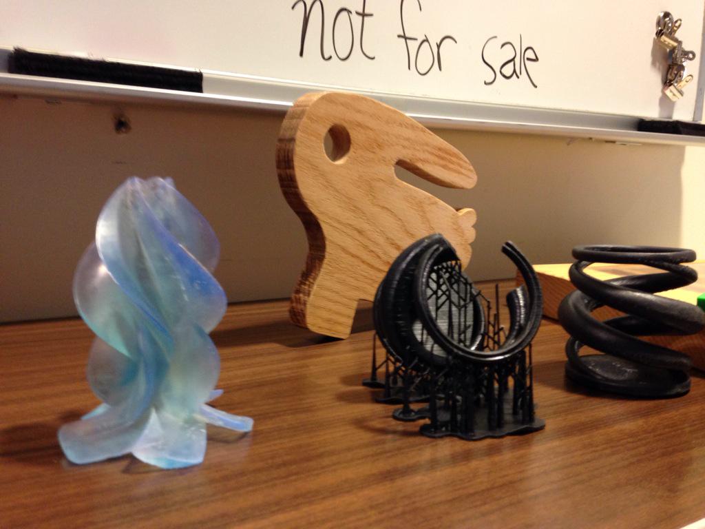 MrsMichelleKidd's tweet photo. Kara 3-D printing!!! Great showcase . #cgart #clsic #clsart http://t.co/0bHiajAzQr