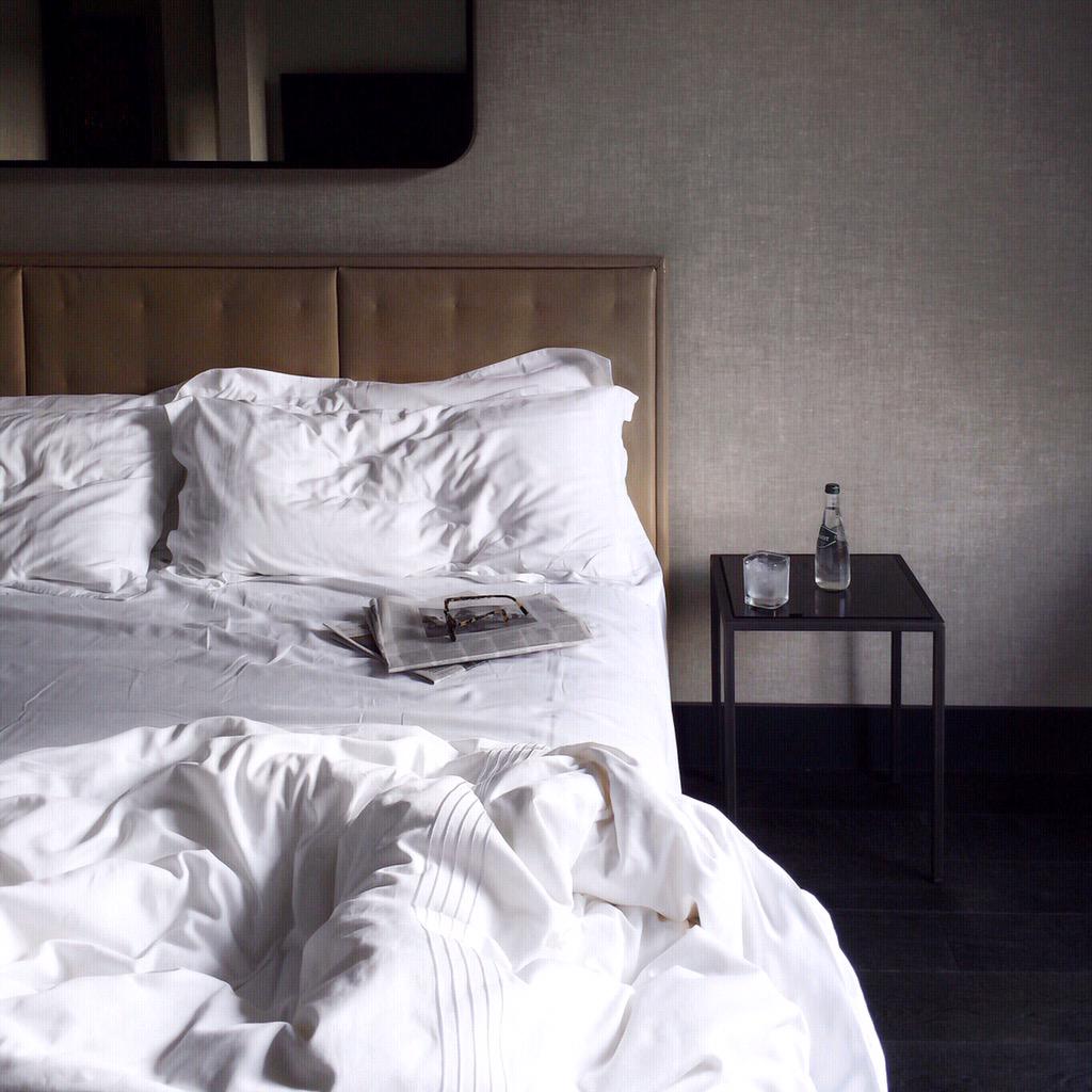 Morning light from our recent staycation at <a href="/SIXTYhotels/">SIXTY Hotels</a> #sixtysoho