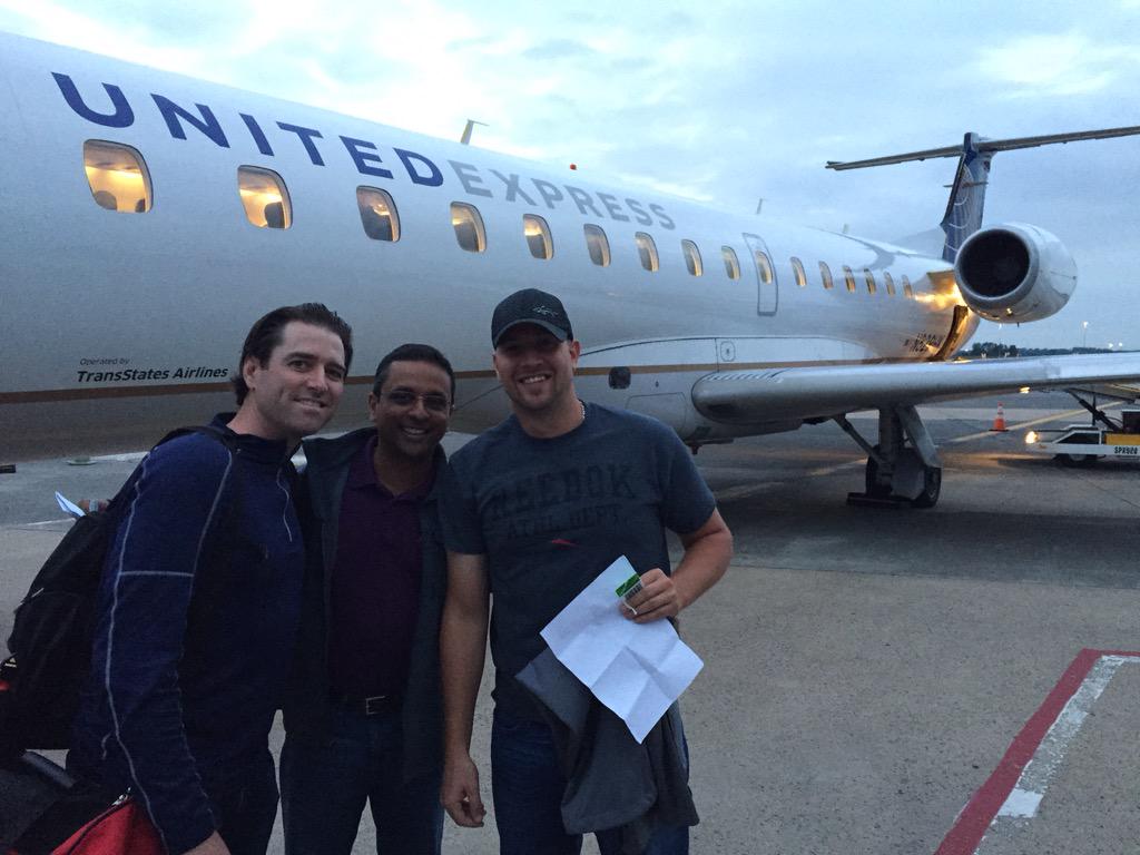 The_ATWN's tweet photo. 8:30pm...flight finally boards in Washington, DC. #ATWN2015 #ATWNThursday http://t.co/lZxO2qPVsu
