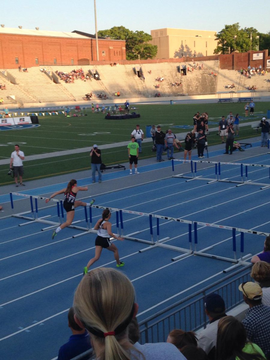 NPHSGirlsTrack's tweet photo. Shuttle hurdle ran a fast time of 69.48! Way to go! http://t.co/VZRbmwNfEy