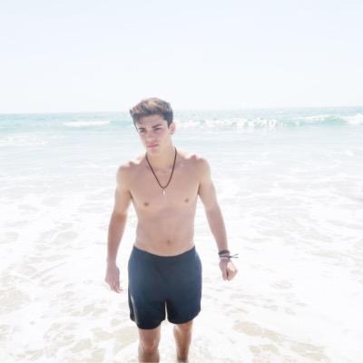 dolanlayouts's tweet photo. free layout rt/fav if you use http://t.co/MjGd5ws9YV