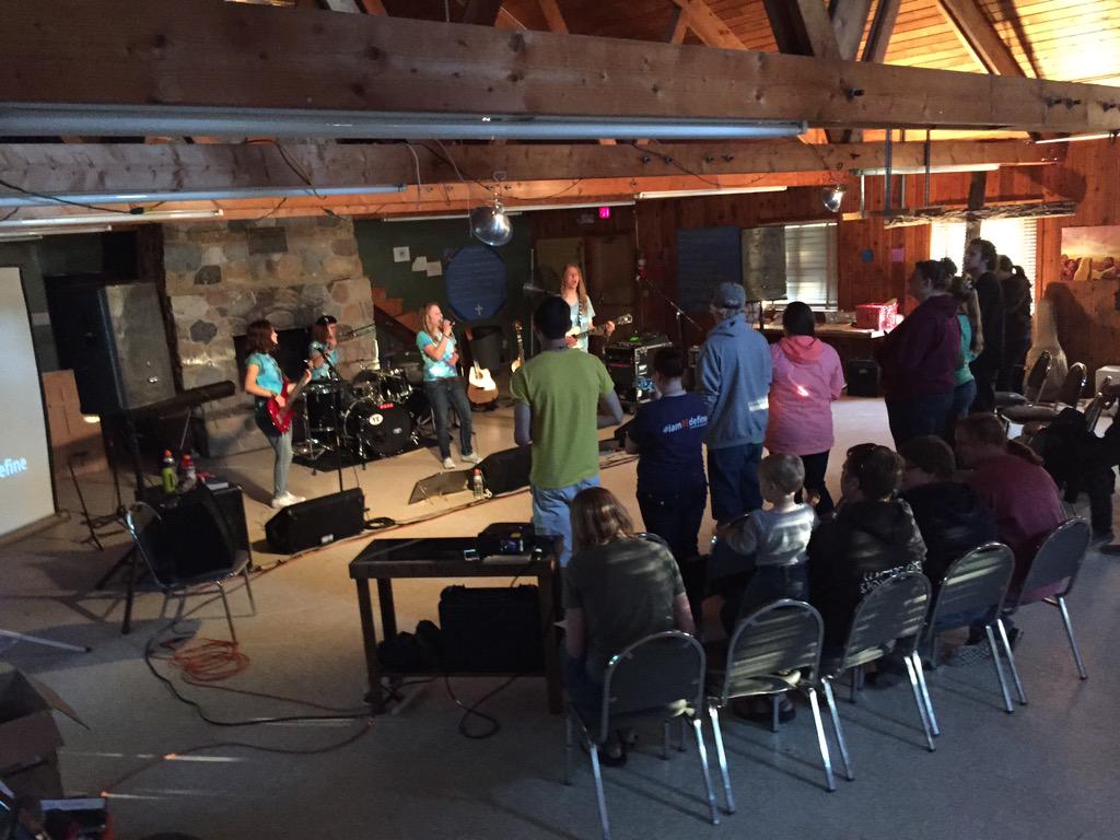 CFEastCoast's tweet photo. @CFCentralPlains closed out our week of training with an awesome program. We're pumped up to start VBS! #StroudSquad http://t.co/9pBxFaG5Og