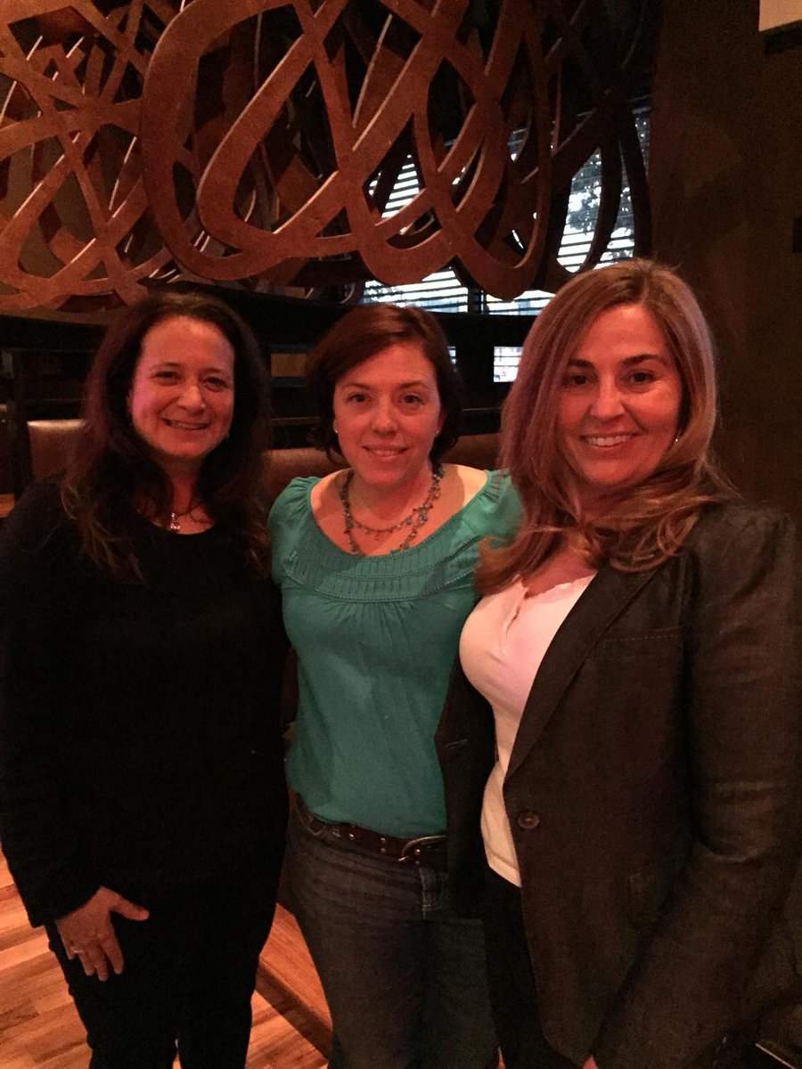 LisaMitnick's tweet photo. #digitalldp Lisa, Heather and Ines http://t.co/XZc1zFVpvW