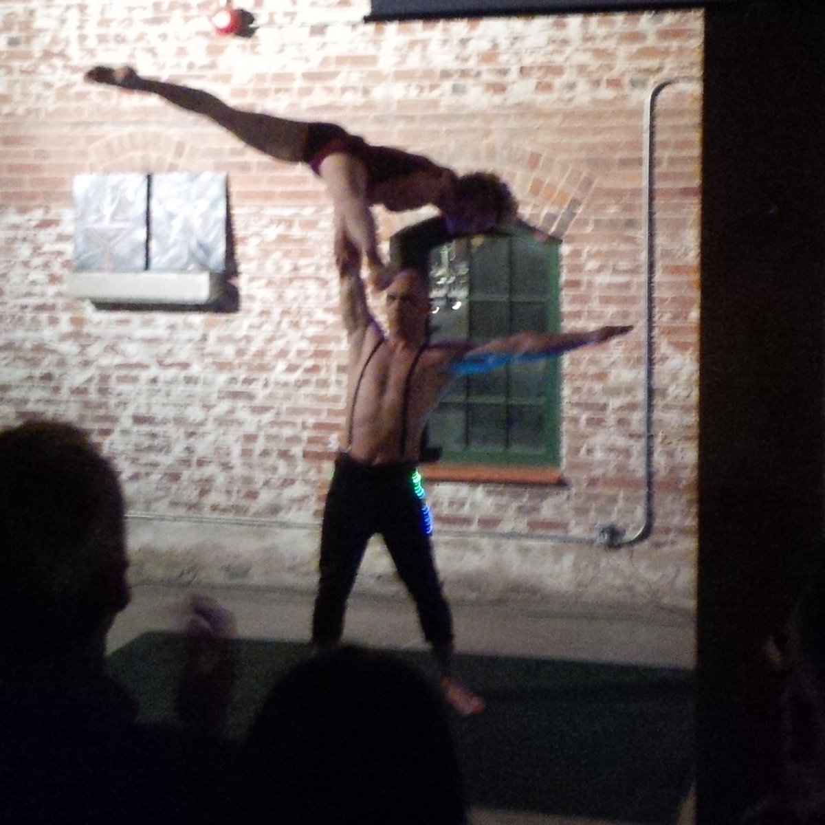 _fashionsavage's tweet photo. And this finale!!! #CirqueIt #Toronto http://t.co/Ds3xc2IguL