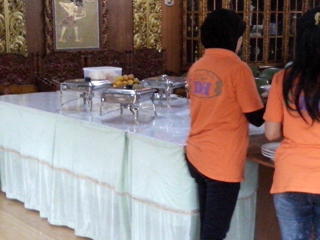 Catering service, maksi harian, prasmanan atau box..menu menyesuaikan budget