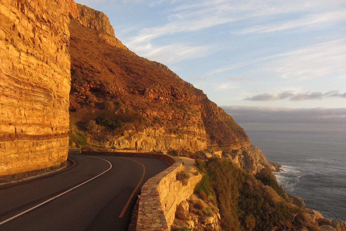 ChapmansPeakSA's tweet image. The Golden Hour on #Chappies was sensational yesterday evening - did anyone get some great shots?