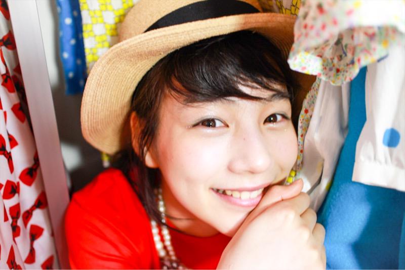 Heart Of Angel 今の能年ちゃんは赤い服が似合ってますね 少女と赤の連想について 映画監督 がチョイスするのは多分意図的 Jpジュネ監督の アメリ は赤い服が印象的です 空想好きで引きこもりがちなアメリは能年ちゃんに重なります Http T Co