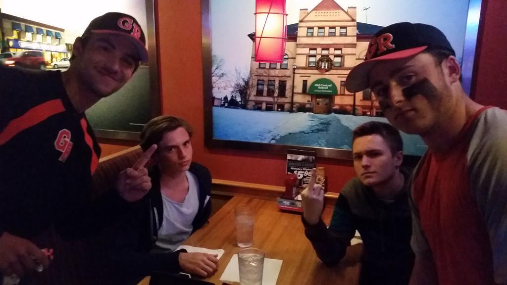 gunnar_harris18's tweet photo. Double kill for the sacks. Down goes @TristanDobie and Linus @grhsnerf @jBowman04 @bigmoose_9 http://t.co/pxMdw7YbdL