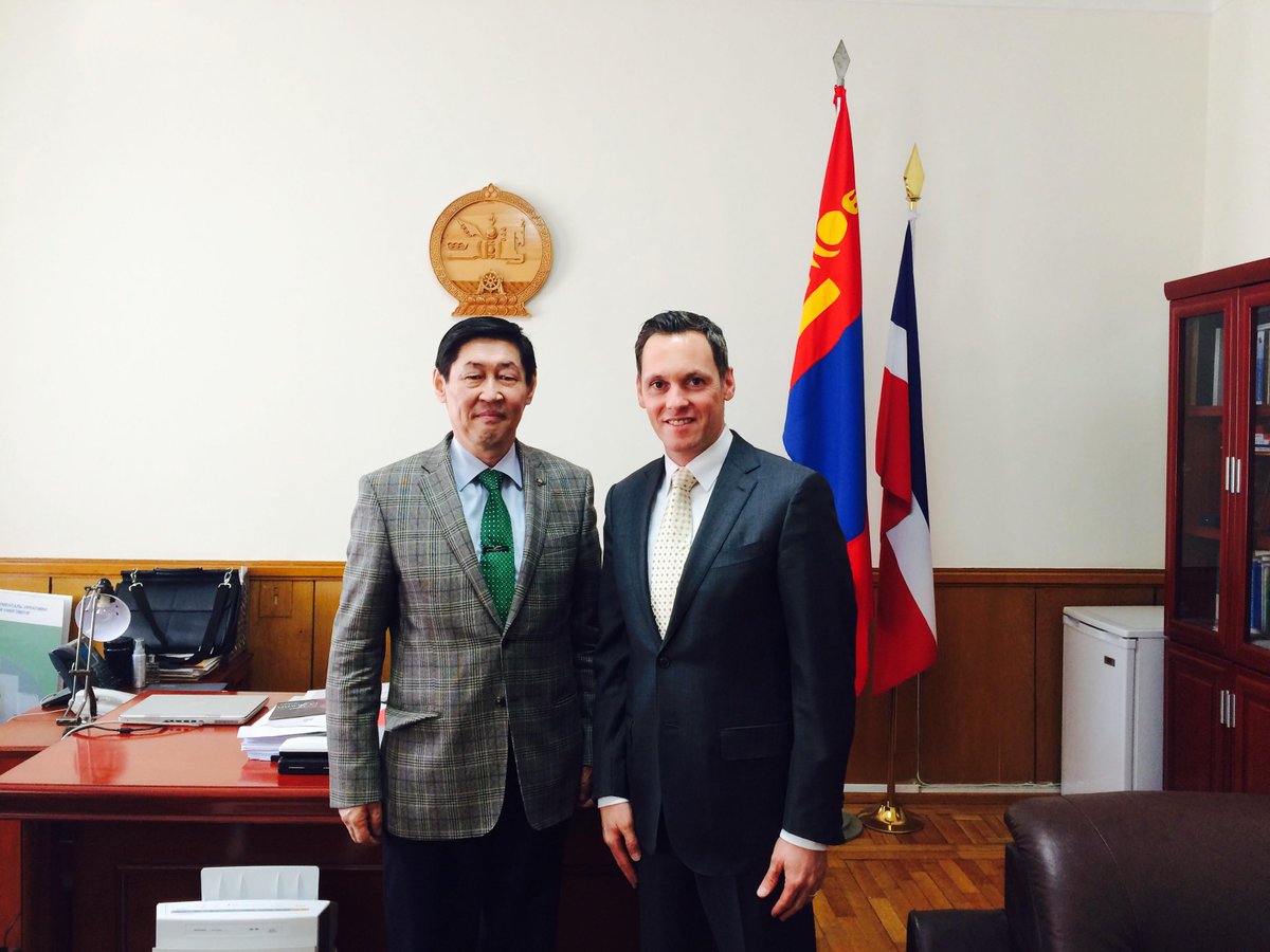 Just had an excellent meeting with MP <a href="/Battsereg/">Намдагийн Батцэрэг</a> on Development Vision for #Mongolia . Great leadership and new ideas