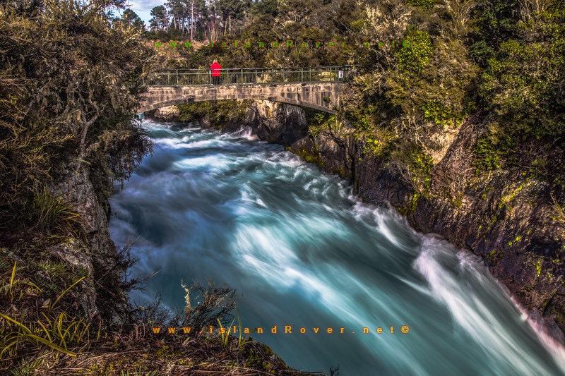 APadayhag's tweet photo. Amazing Huka Falls. More photos http://t.co/6Sz6N33aBp @zarasavellon  #NZMustDo @PureNewZealand http://t.co/PCN7B8y2ol