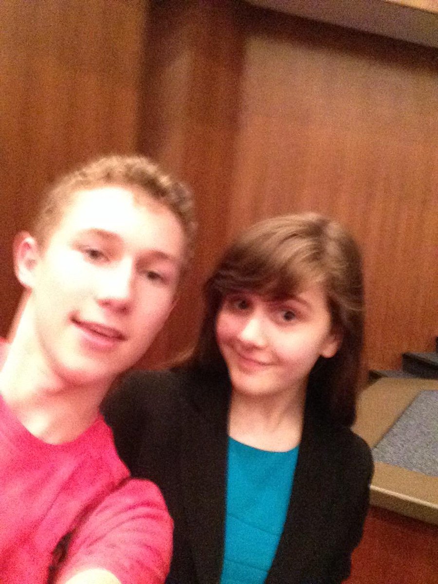 TheQueenofAstia's tweet photo. This is probably the worst selfie ever taken. ;P But Stoa broke the record! #NITOC2015 #worldrecordbroken http://t.co/jhfqaeeTOT