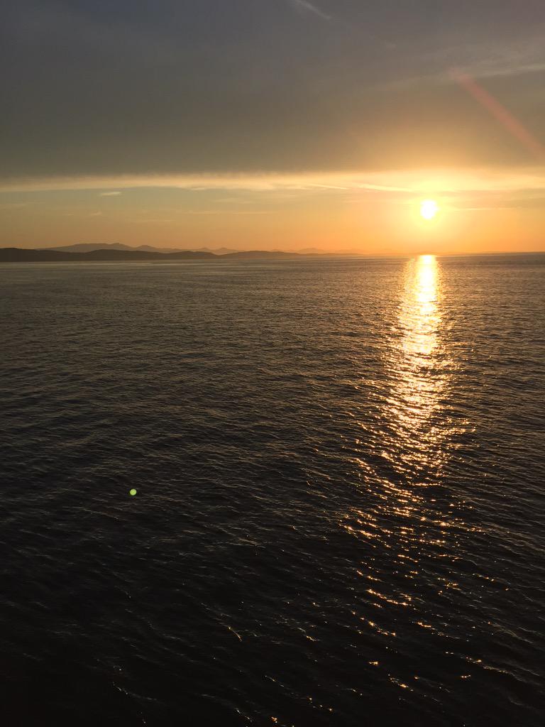 BC Ferries (@bcferries) on Twitter photo RT @SeriousWog: What a beautiful evening <a href="/bcferries/">BC Ferries</a>!! /Wow this is stunning, I love the golden hour :) ^cnj RT @SeriousWog: What a beautiful evening <a href="/bcferries/">BC Ferries</a>!! /Wow this is stunning, I love the golden hour :) ^cnj