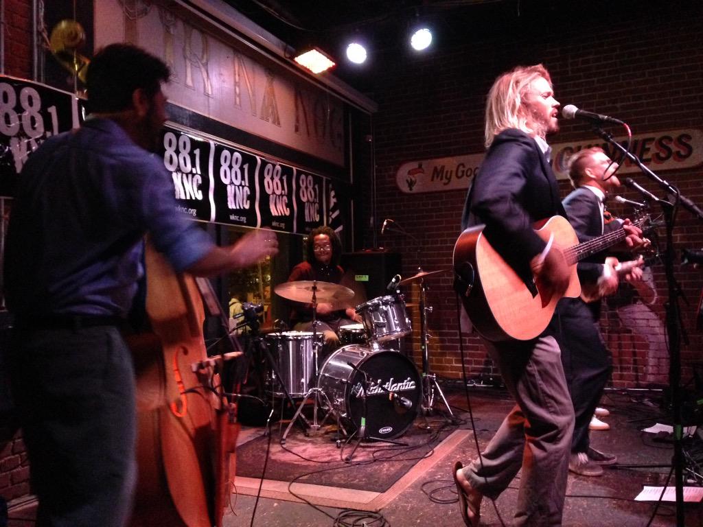 ncbeat411's tweet photo. #ncbeatlive @TheMid_Atlantic @WKNC881 @TNNRaleigh @Young_bro_prod http://t.co/KjZKpUvGuK