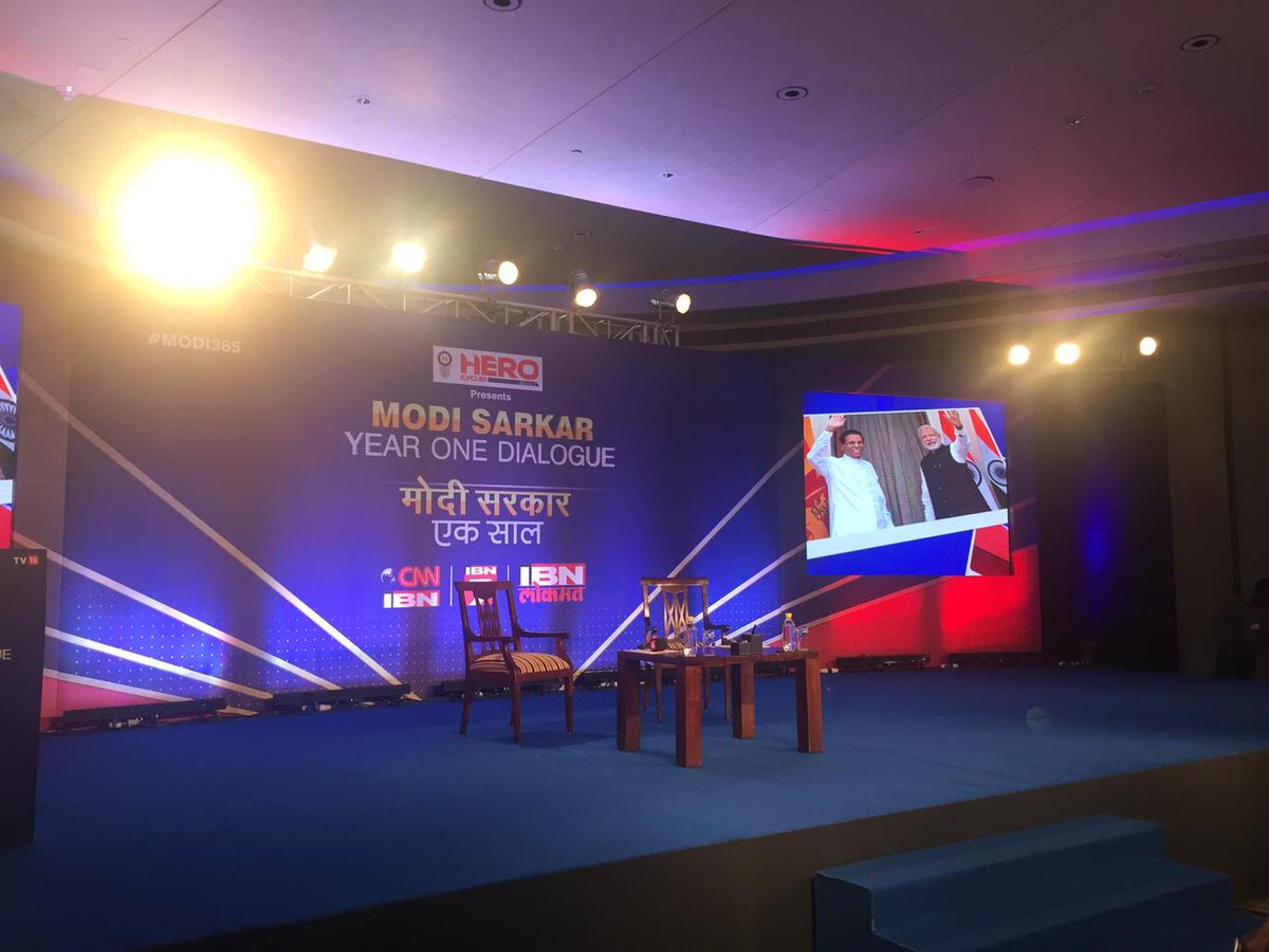#Modi365 Stage all set
