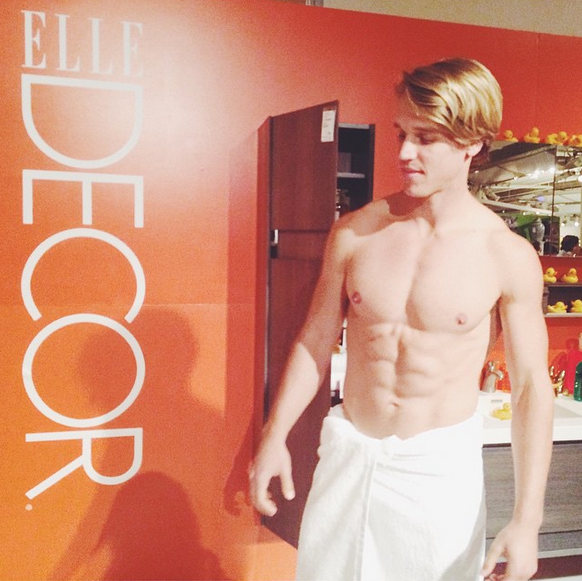 Design_Campus's tweet photo. #TBT to @ELLEDECOR sponsored #DOAD2015 #fundraiser for @housingworks! #interiordesigner #fightAIDS #cutemodelboy http://t.co/pjfFG4iJmK
