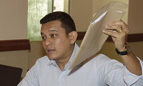 Embedded image permalink