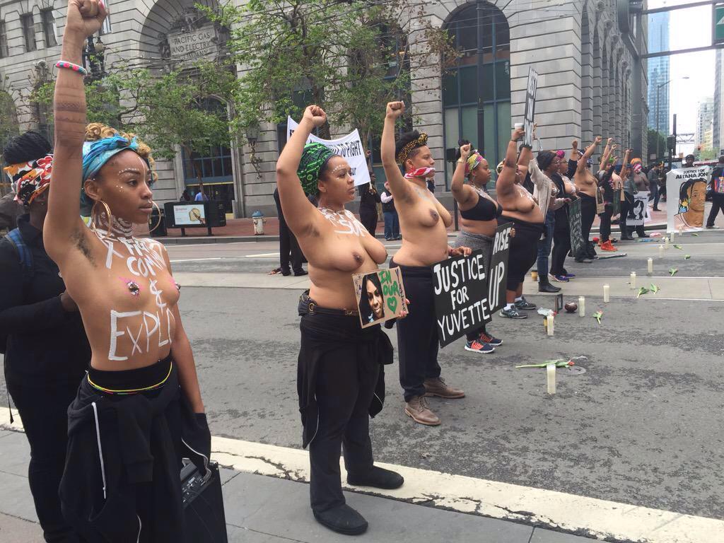 FEMENSWE's tweet photo. #SayHerName #ToplessRevolution #BlackGirlsMatter #FreeTheNipple #Femen #BlackTransLivesMatter #BlackLivesMatter o|o http://t.co/sw4BSdtfLJ