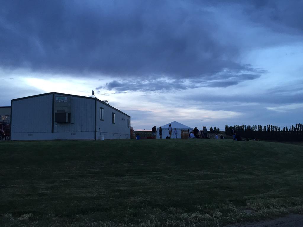 hellobenson's tweet photo. What a wonderful evening at Gordon estate winery! I am such a big fan of this brand! #Love #wswe15 #winery #GimmeFive http://t.co/dJxGADaiEa