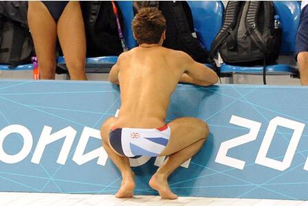Happy Bday to Tom Daley and his hot little ass! 