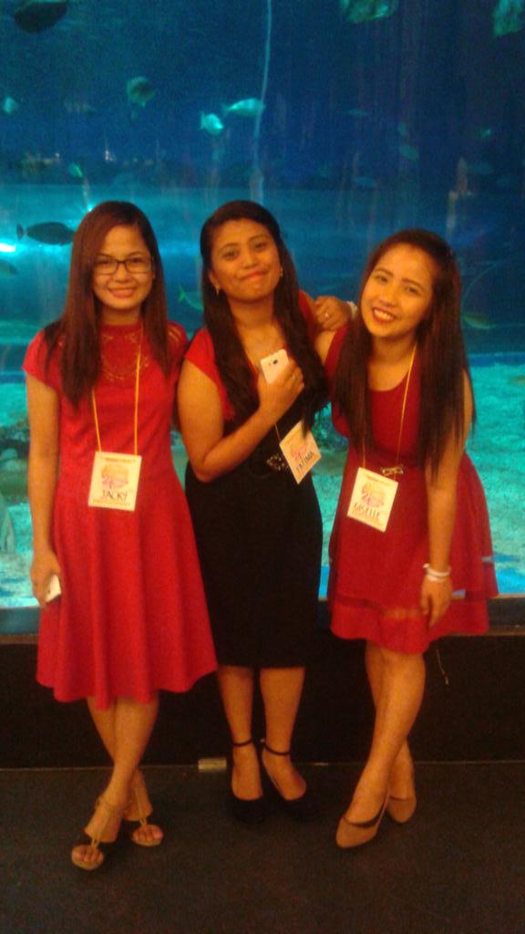 gizelleeeeeeee's tweet photo. May motif kami 😛 @jackyadaron @FriTimmy #Wisdom2015 http://t.co/KzjQhcrZtp