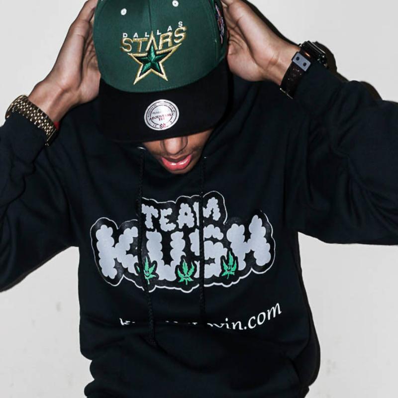 ThatsWassaname's tweet photo. #TeamKUSH Before Summer Sale!

Beanies-$15
Hoodie-$20
Sweater &amp; Sweatpants-$20 

On the new http://t.co/1ksdMTKrna http://t.co/wLCeEKxexc