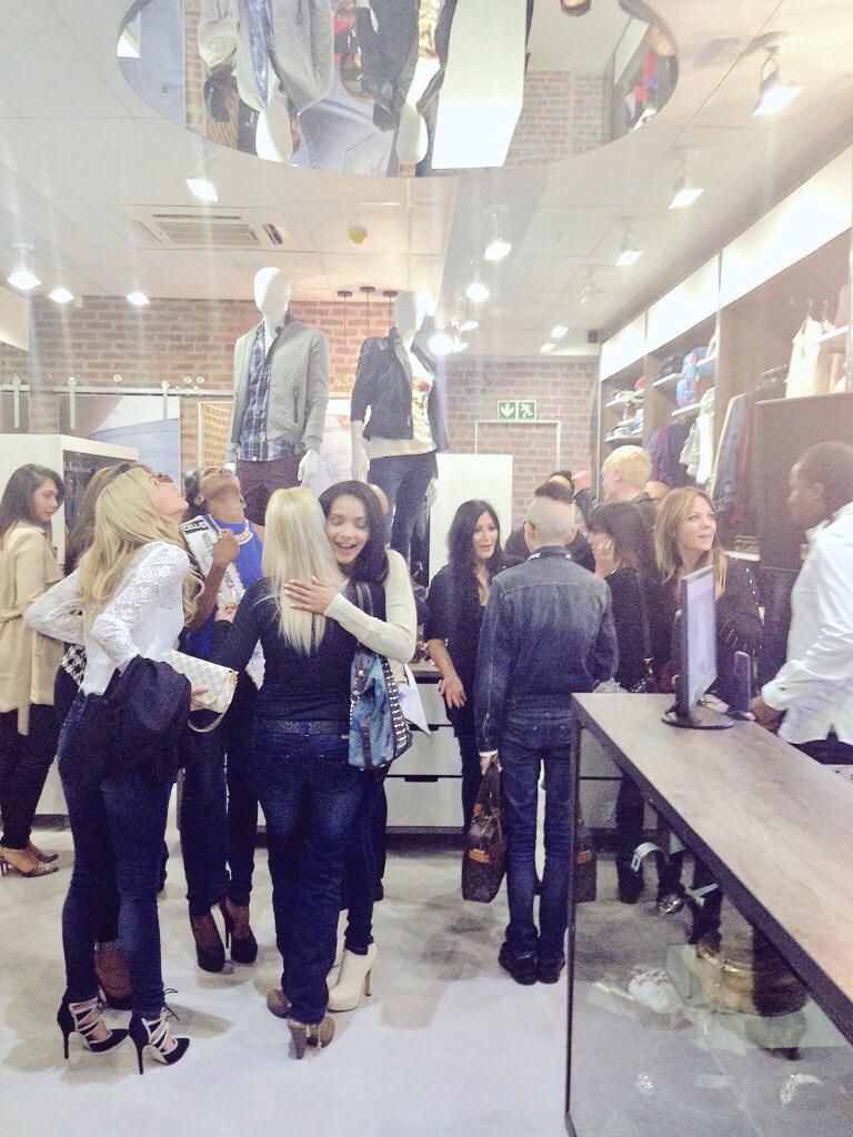 AsSeenByLloyd's tweet photo. @Lavoco Thanks for the Follow! 😄👏🏼 #FF check out @SovietDenim #SovietPremium store launch...
http://t.co/dJpMGVit50 http://t.co/dTDhUJ5BXT
