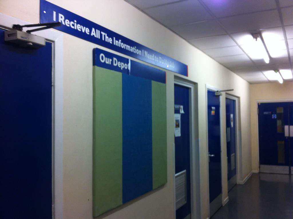 DidcotDC's tweet image. Re-freshed boards, look too good to put anything on them though @MartinWannell #WatchThisSpace