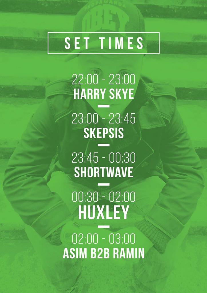 Shortwave_uk's tweet image. Tonight #TREND with @Huxley_Music @JanjOoaa @RaminRezaie_UK @Scottyyyyy_  @HarrySkye 🔥🔥🔥