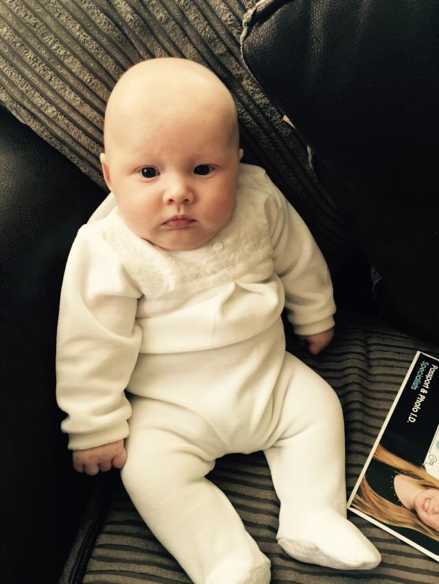 MazzMaria's tweet image. Had a little visitor today.... ❤️ the outfit @Sachawhp #babysyd