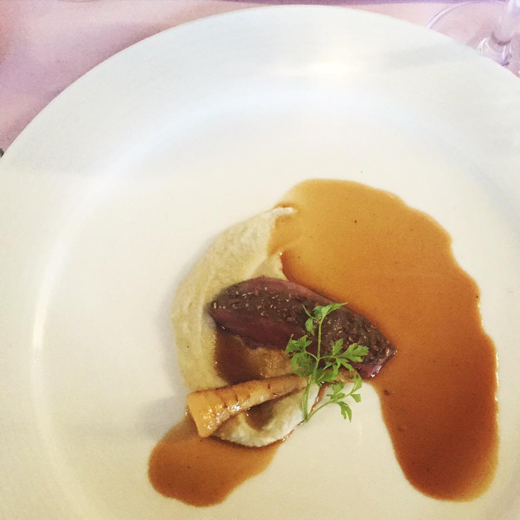 Overigens was dit gisteren veruit het beste gerecht: houtduif (met koffie!) van Theus de Kok. #carreraculinair