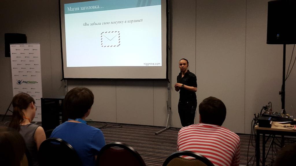 PrimeLab_UA's tweet photo. На #shopconf во всю идет мастер-класс Кристины Потоцкой http://t.co/PkrMiksP8D