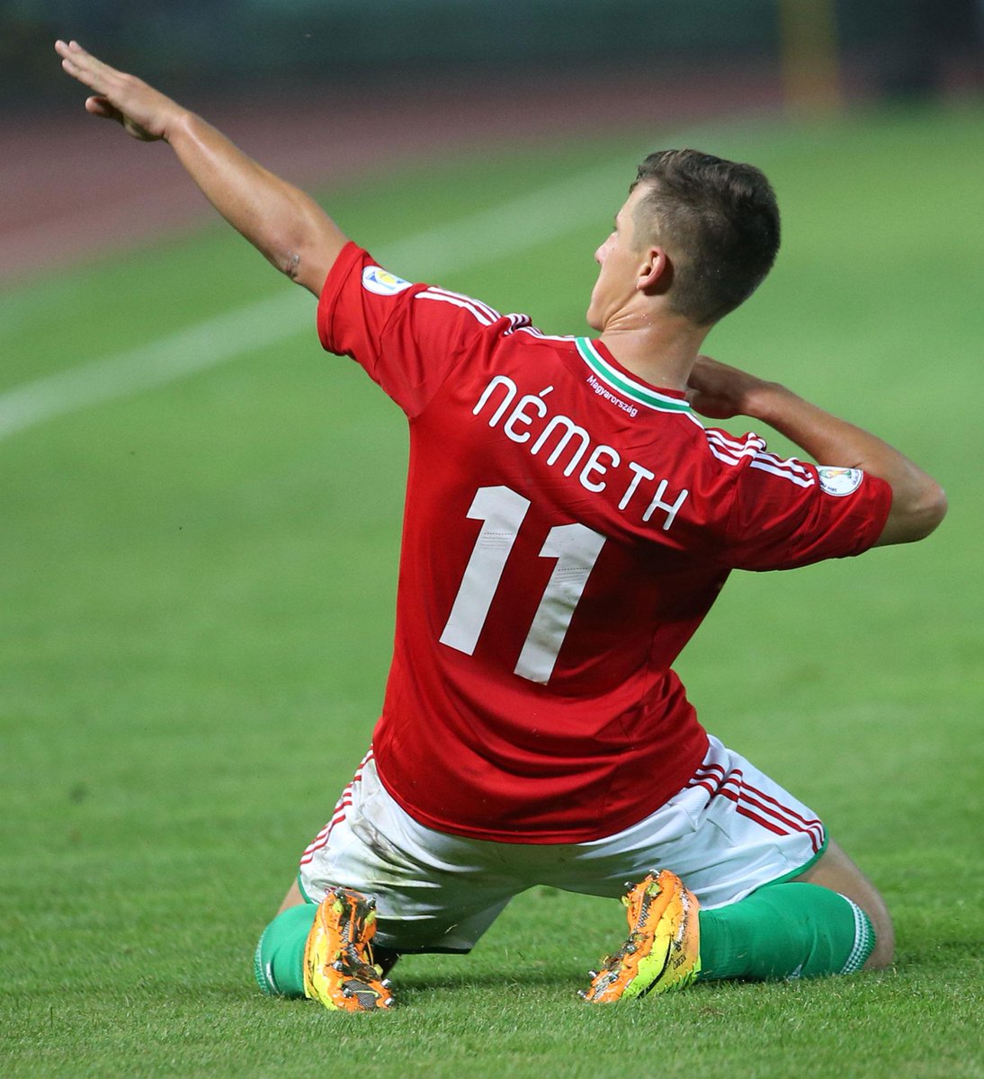 KNemeth_Nemo's tweet photo. Can't wait to play for Hungary! #HUNLIT #FINHUN http://t.co/ZcgUiSUlb0