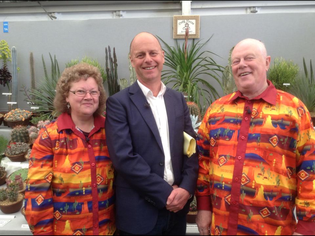 see us again on BBC 1 today (Friday) 7:30pm #RHSChelsea #ChelseaFlowerShow which shirts will we be wearing?