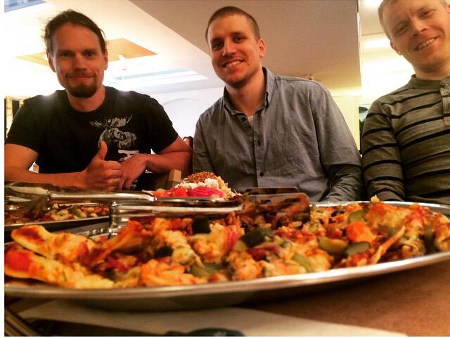 LocalBitcoins's tweet photo. We're enjoying a pizza @HotelHelka bought with bitcoins in honor of #bitcoinpizzaday http://t.co/uMDSMTvdMA http://t.co/7rQzEaqBmV