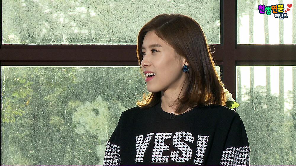 CSYB_Returns's tweet photo. 잠시 후 5시 40분 MBCevery1! #천생연분리턴즈 대망의 최종선택!! 너무도 아름다운 장소에서 펼쳐지는 고백들*_* 대세 #장도연!! 그녀를 설레게 한 남자는 누구?! #본방사수 http://t.co/DcMeADBxsL