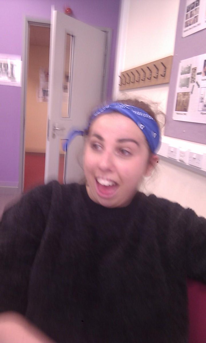 Squad_Reacts's tweet photo. Realising you look mint in a bandana http://t.co/N8RxSSYmtE